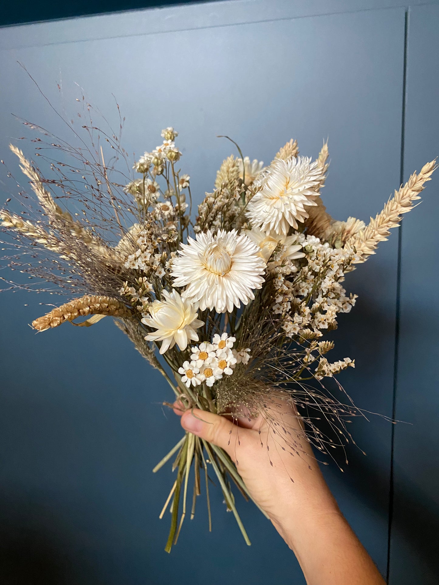 Small bouquet of dried flowers color mix