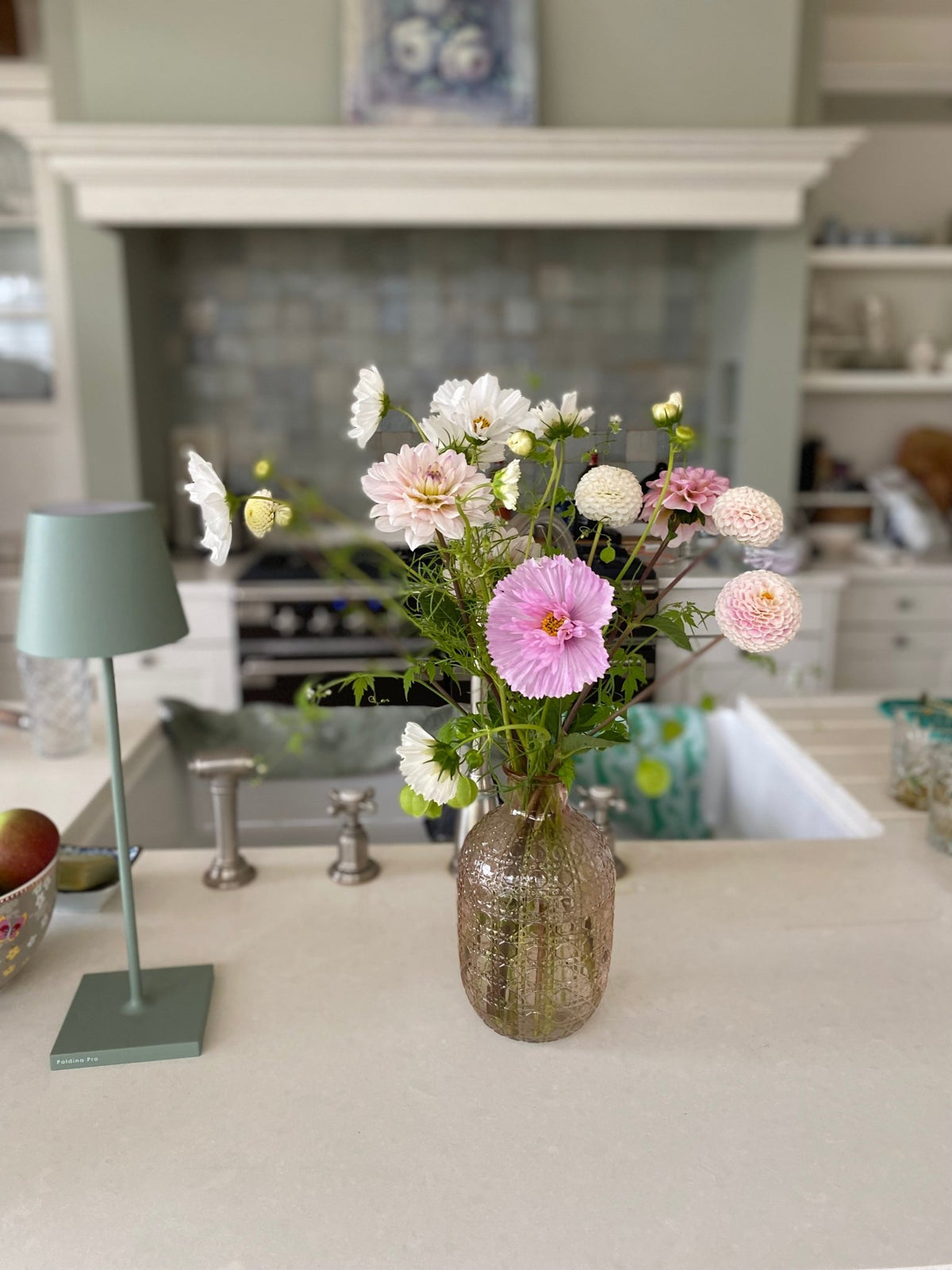 Glasvase 'Chrisje' – Rosa Vase von 20 cm Höhe