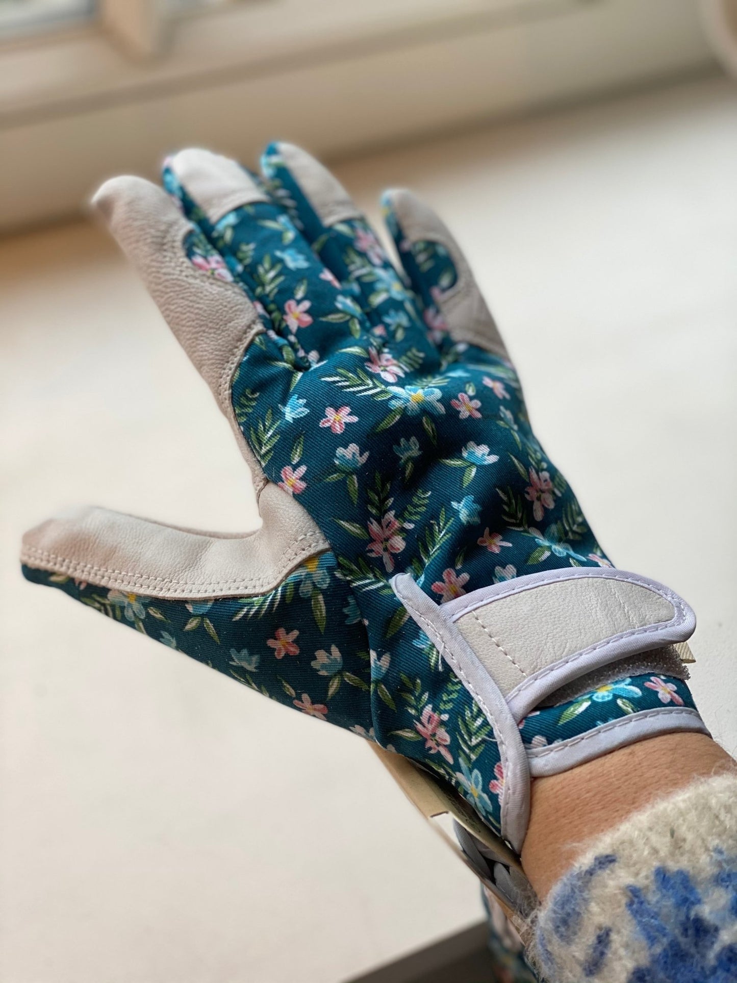Handschoenen met bloemenprint